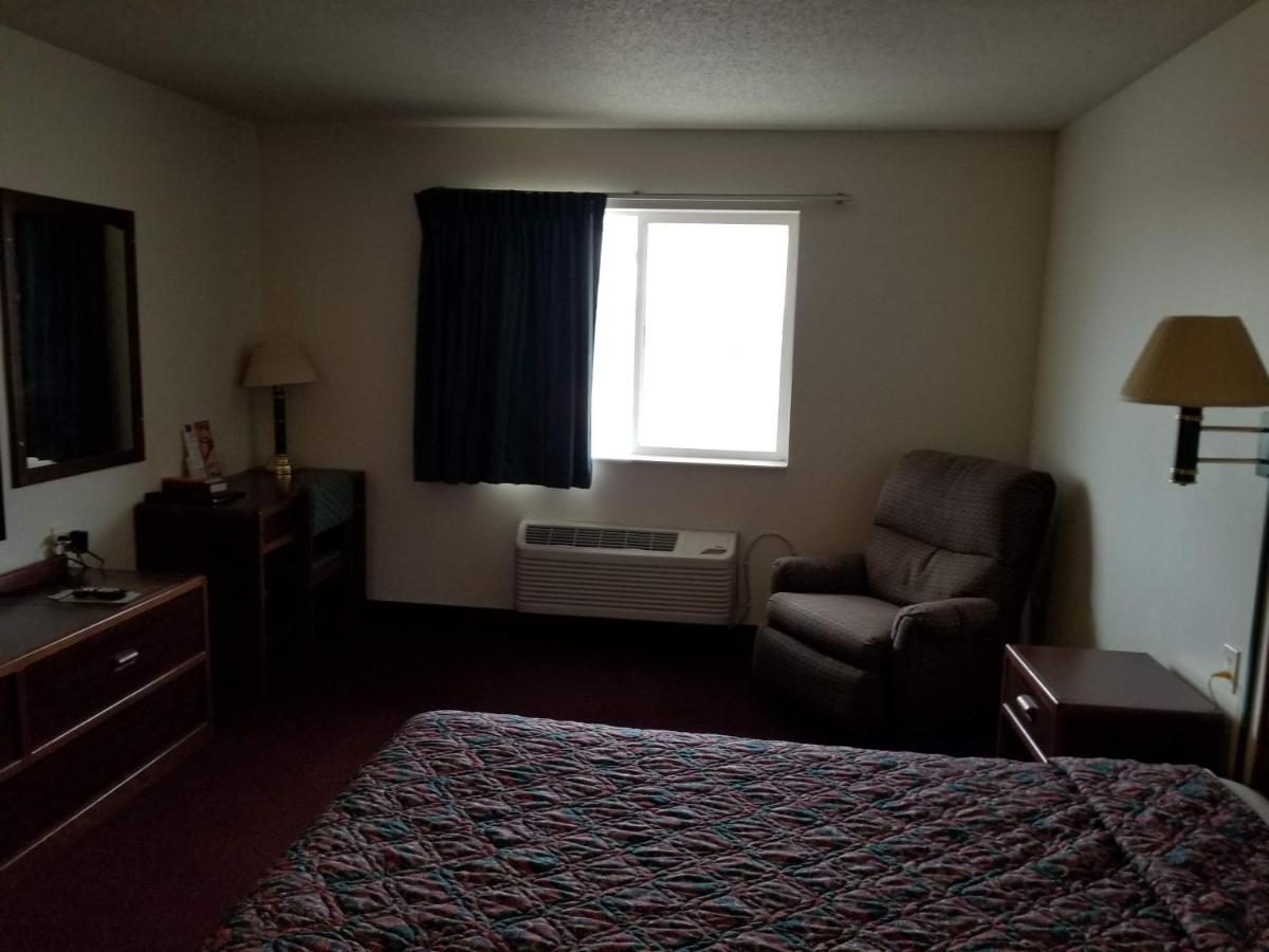 Bilmar Inn & Suites Dell Rapids Exteriér fotografie