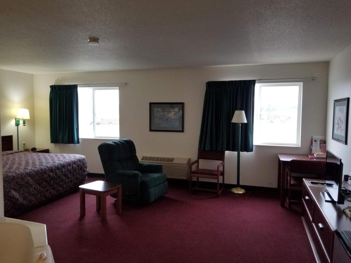 Bilmar Inn & Suites Dell Rapids Exteriér fotografie