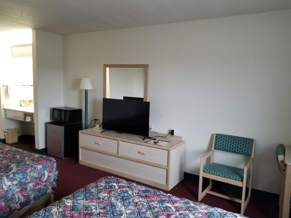 Bilmar Inn & Suites Dell Rapids Exteriér fotografie