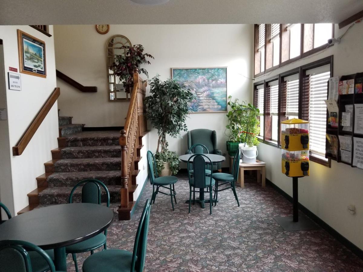 Bilmar Inn & Suites Dell Rapids Exteriér fotografie