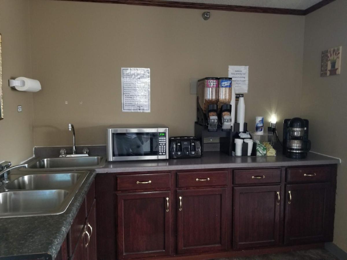 Bilmar Inn & Suites Dell Rapids Exteriér fotografie