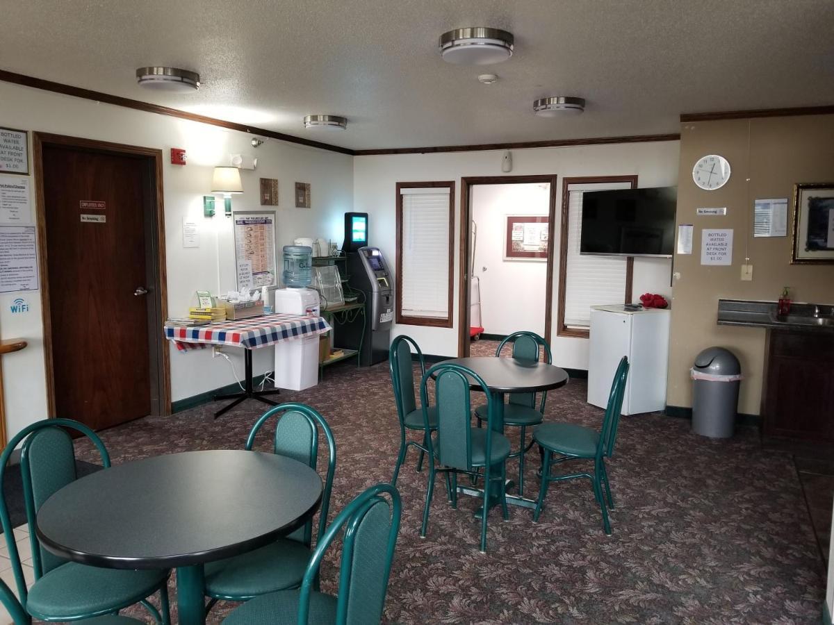 Bilmar Inn & Suites Dell Rapids Exteriér fotografie