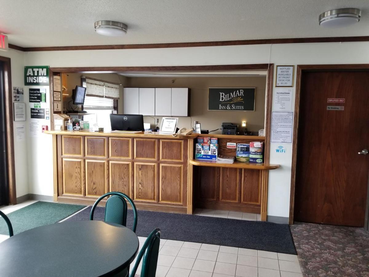 Bilmar Inn & Suites Dell Rapids Exteriér fotografie
