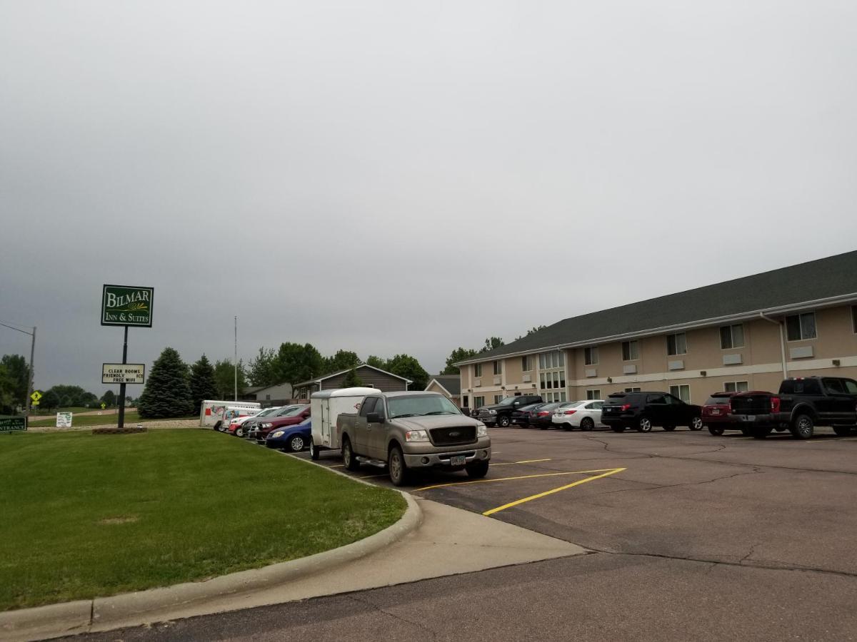 Bilmar Inn & Suites Dell Rapids Exteriér fotografie